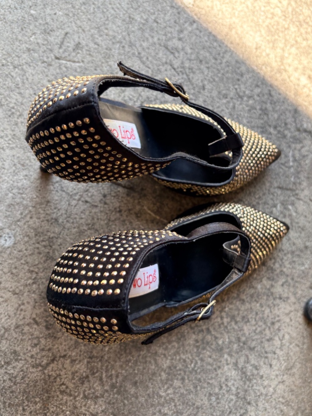 Shoes - Picture 2 of 2
